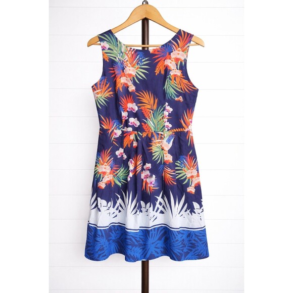 Talbots Dresses & Skirts - Talbots  Tropical Floral Sleeveless Lined Midi Dress Fit Flare Pleated 10P